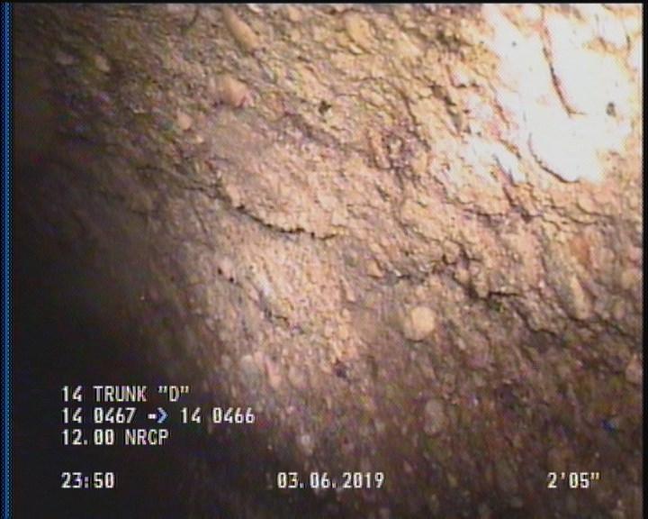 Surface Spalling, from 09 to 03 o'clock, within 8 inches of joint: YES, Start