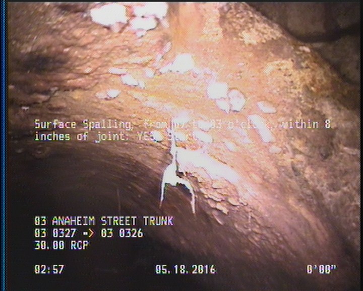 Surface Spalling, from 09 to 03 o'clock, within 8 inches of joint: YES, Start