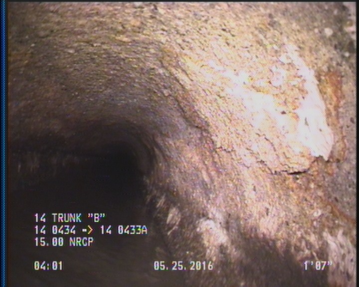 Surface Spalling, from 08 to 04 o'clock, within 8 inches of joint: YES, Start