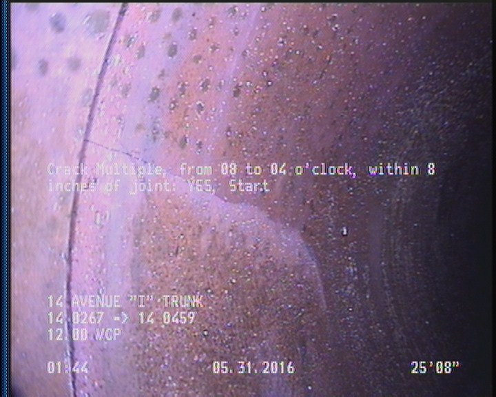 Crack Multiple, from 08 to 04 o'clock, within 8 inches of joint: YES, Start