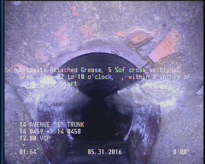 Deposits Attached Grease, 10 %of cross sectional area, from 02 to 10 o'clock, , within 8 inches of joint: YES, Start