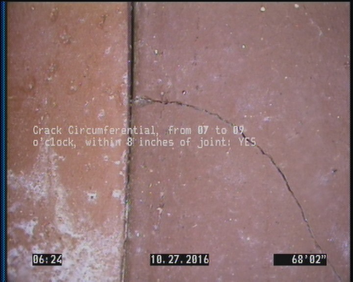 Crack Circumferential, from 07 to 09 o'clock, within 8 inches of joint: YES