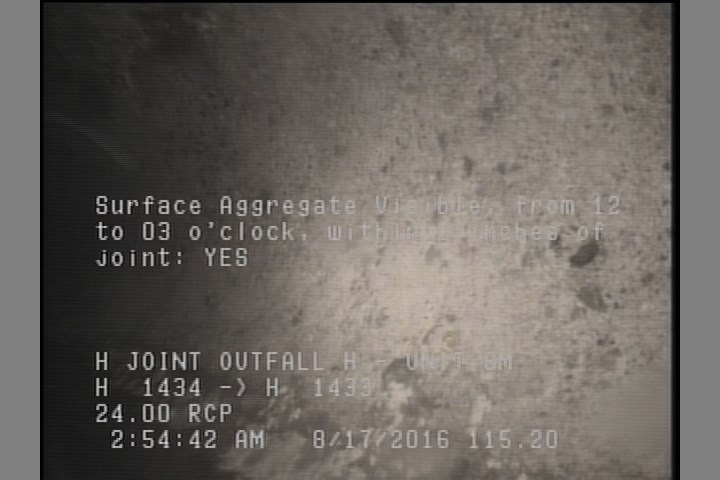 Surface Aggregate Visible, from 12 to 03 o'clock, within 8 inches of joint: YES