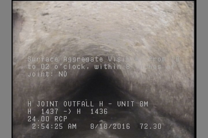 Surface Aggregate Visible, from 10 to 02 o'clock, within 8 inches of joint: NO