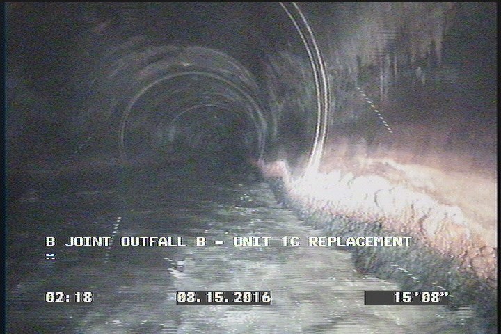 Deposits Attached Grease, 5 %of cross sectional area, from 04 to 08 o'clock, , within 8 inches of joint: YES, Start
