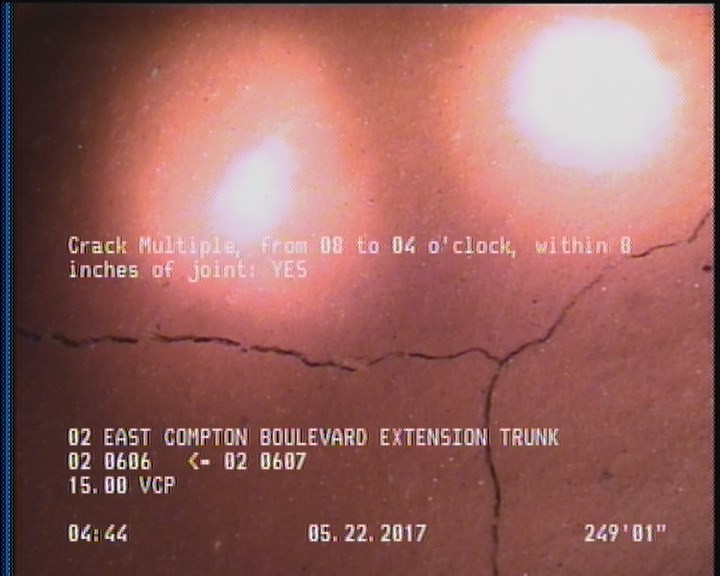 Crack Multiple, from 08 to 04 o'clock, within 8 inches of joint: YES