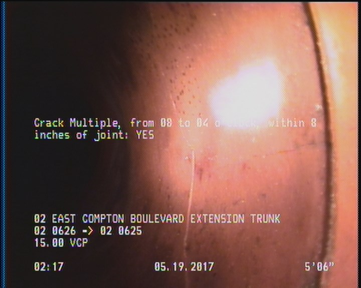 Crack Multiple, from 08 to 04 o'clock, within 8 inches of joint: YES