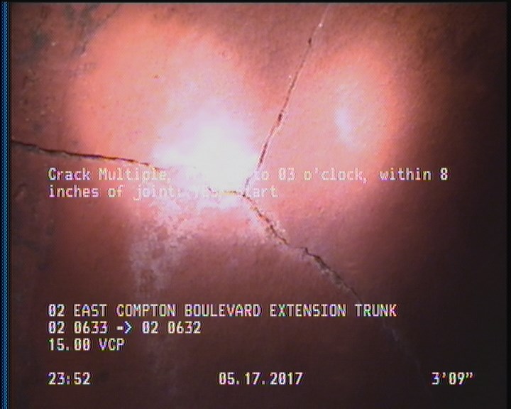 Crack Multiple, from 08 to 04 o'clock, within 8 inches of joint: YES, Start