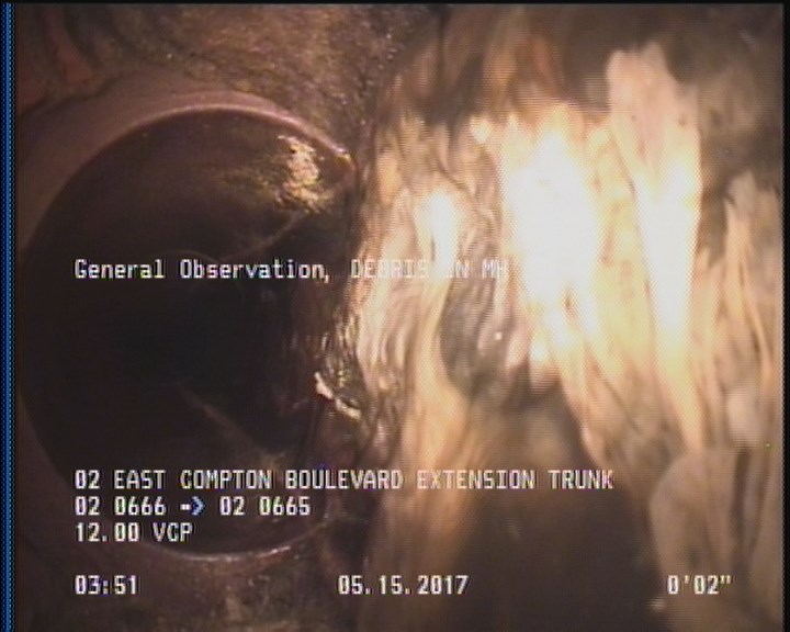 Deposits Attached Grease, 5 %of cross sectional area, from 04 to 08 o'clock, , within 8 inches of joint: YES
