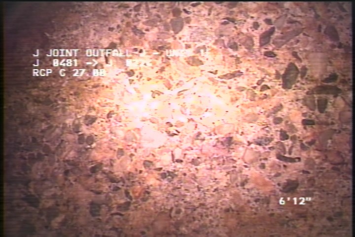 Surface Aggregate Visible, from 08 to 04 o'clock, within 8 inches of joint: YES, Start - SEVERE AGG SPORATIC