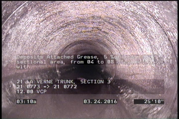 Deposits Attached Grease, 5 %of cross sectional area, from 04 to 08 o'clock, , within 8 inches of joint: YES, Start