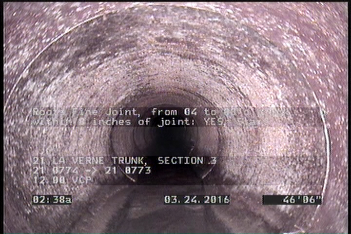 Roots Fine Joint, from 04 to 08 o'clock, within 8 inches of joint: YES, Start