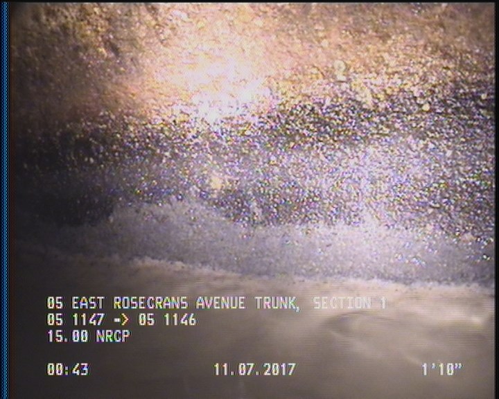 Deposits Attached Grease, 5 %of cross sectional area, from 03 to 09 o'clock, , within 8 inches of joint: YES, Start