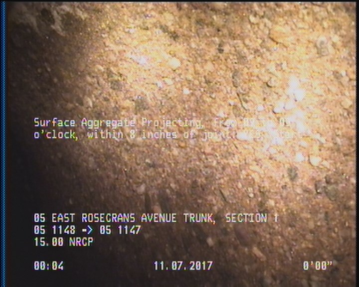 Surface Aggregate Projecting, from 09 to 03 o'clock, within 8 inches of joint: YES, Start