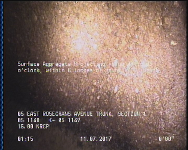 Surface Aggregate Projecting, from 09 to 03 o'clock, within 8 inches of joint: YES, Start