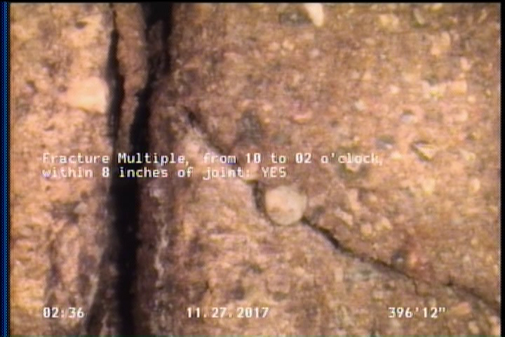 Fracture Multiple, from 10 to 02 o'clock, within 8 inches of joint: YES