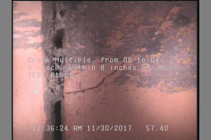 Crack Multiple, from 08 to 04 o'clock, within 8 inches of joint: YES, Start