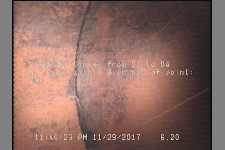 Crack Multiple, from 01 to 04 o'clock, within 8 inches of joint: YES