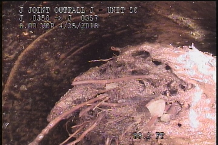 Tap Factory Made Defective, at 02 o'clock, -, within 8 inches of joint: YES, 6" - Open-90% ROOTS