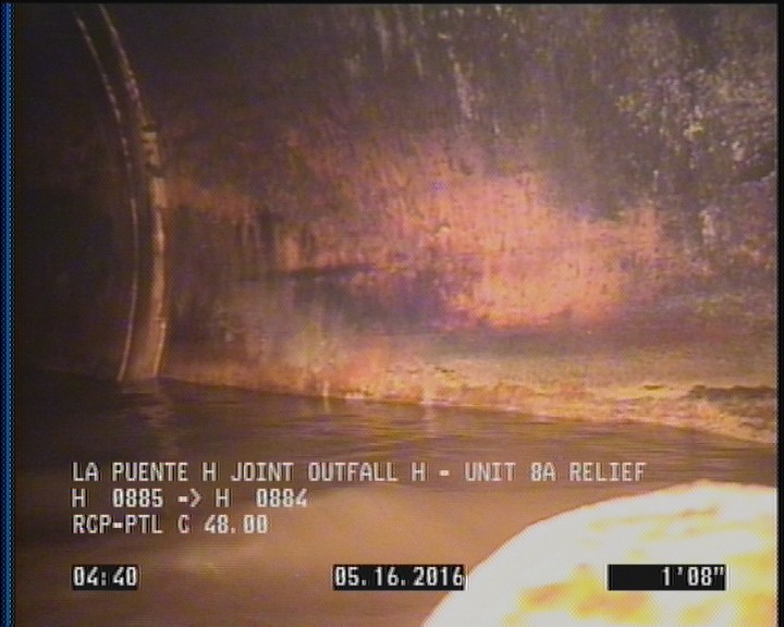 Deposits Attached Grease, 5 %of cross sectional area, from 05 to 07 o'clock, , within 8 inches of joint: YES, Start