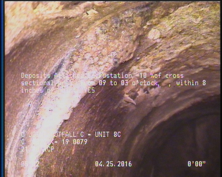 Deposits Attached Encrustation, 10 %of cross sectional area, from 09 to 03 o'clock, , within 8 inches of joint: YES