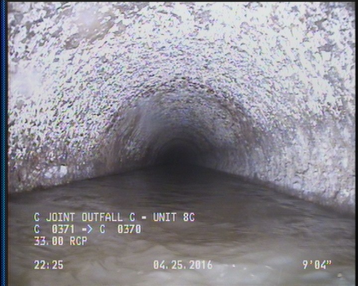 Surface Spalling, from 09 to 03 o'clock, within 8 inches of joint: YES, Start