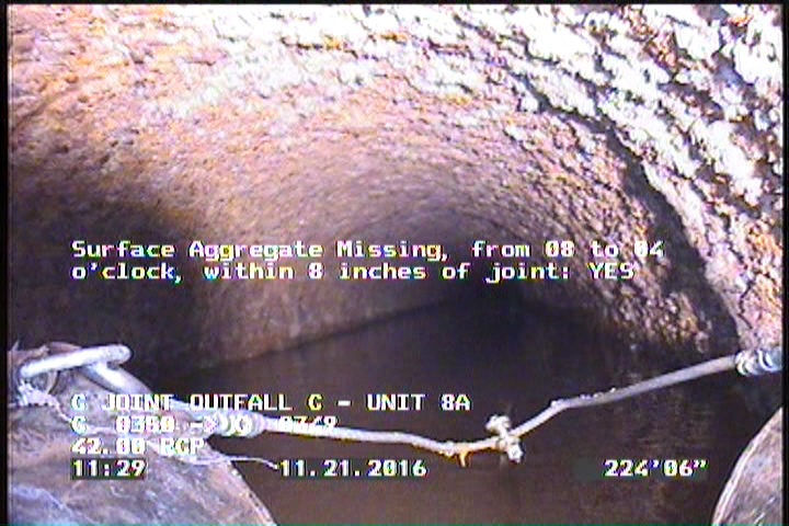 Surface Aggregate Missing, from 08 to 04 o'clock, within 8 inches of joint: YES, Start
