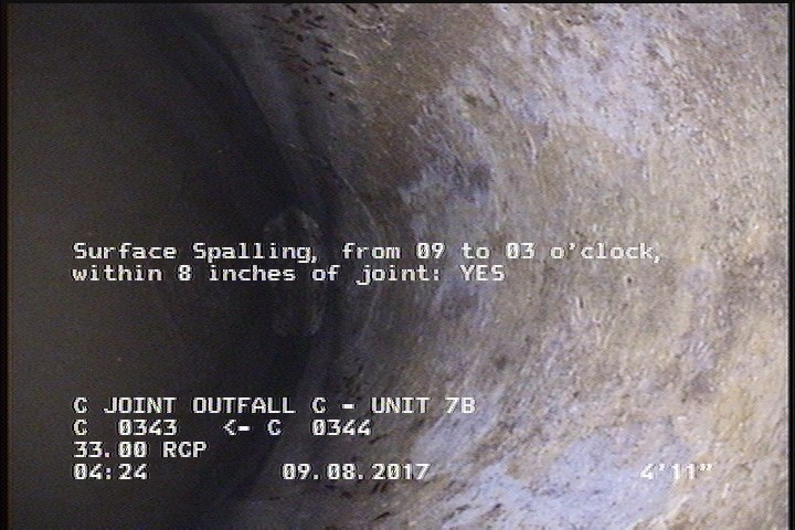 Surface Spalling, from 09 to 03 o'clock, within 8 inches of joint: YES
