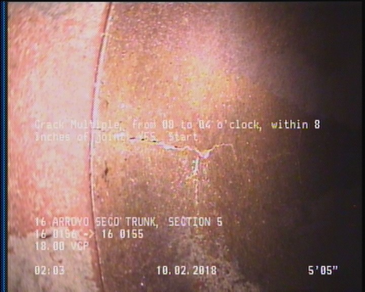 Crack Multiple, from 08 to 04 o'clock, within 8 inches of joint: YES, Start