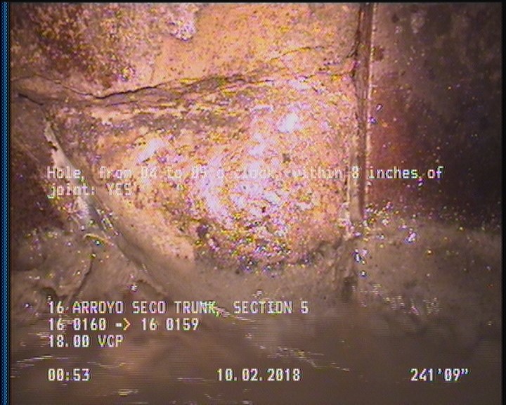 Hole, from 04 to 05 o'clock, within 8 inches of joint: YES