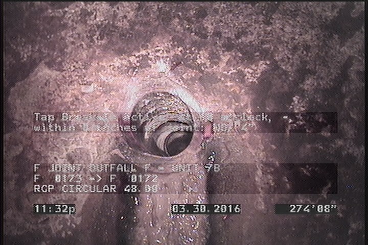 Tap Break-In Active, at 10 o'clock, -, within 8 inches of joint: NO, 4"
