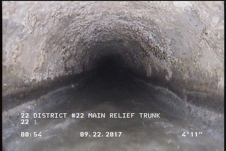 Deposits Attached Grease, 5 %of cross sectional area, from 04 to 08 o'clock, , within 8 inches of joint: YES, Start