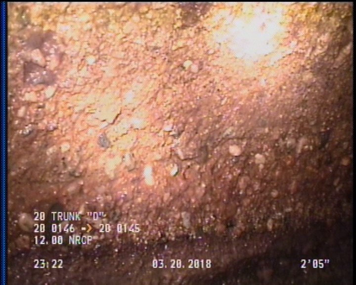 Surface Aggregate Projecting, from 08 to 04 o'clock, within 8 inches of joint: YES, Start