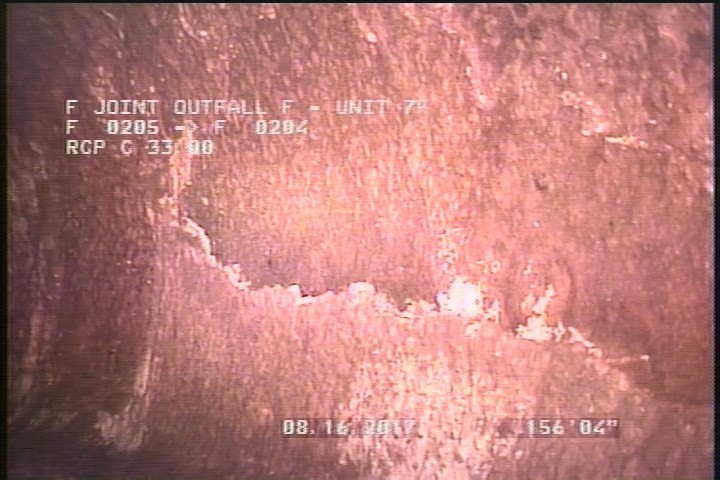 Surface Spalling, from 08 to 04 o'clock, within 8 inches of joint: YES - PEELING CONCRETE