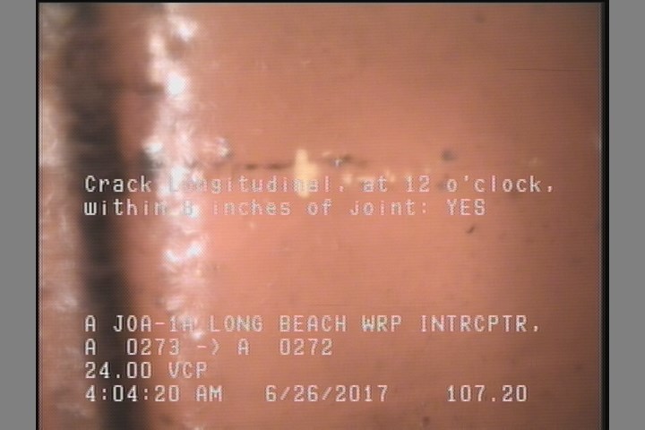 Crack Longitudinal, at 12 o'clock, within 8 inches of joint: YES