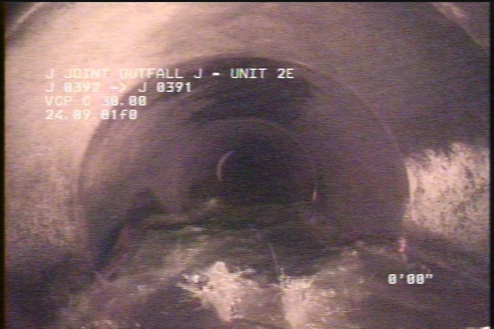 Surface Spalling, from 08 to 04 o'clock, within 8 inches of joint: YES, Start