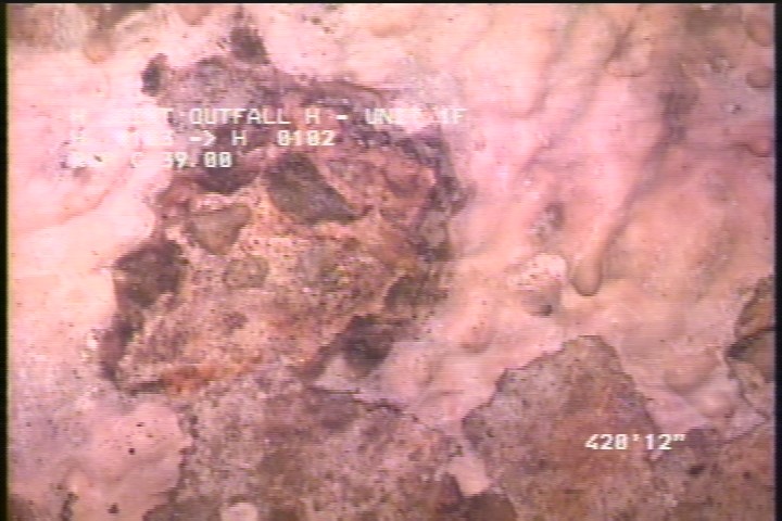Surface Aggregate Visible, from 11 to 01 o'clock, within 8 inches of joint: YES - SEVERE AGG