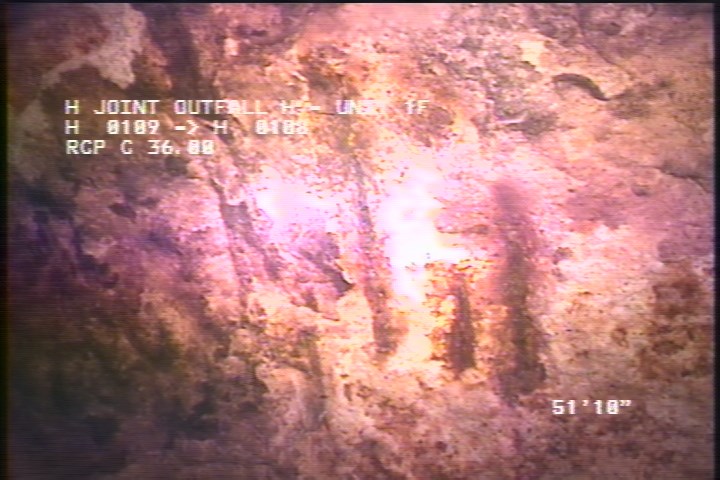 Surface Reinforcement Visible, from 11 to 01 o'clock, within 8 inches of joint: YES - CIRCUM REBAR
