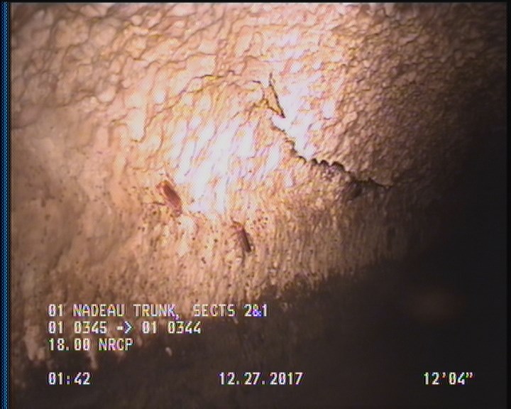 Surface Spalling, from 08 to 04 o'clock, within 8 inches of joint: YES, Start