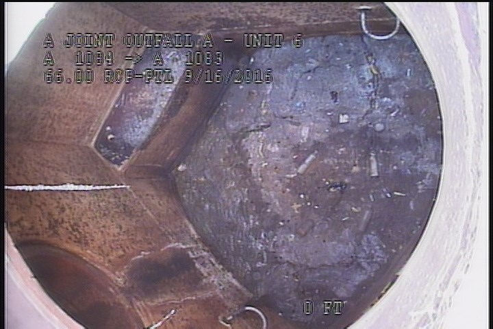 Water Level, 100 %of cross sectional area - WATER POSSIBLY UNDER THE LAYER OF DEBRIS
