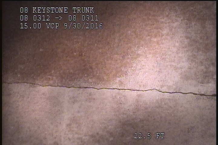 Fracture Spiral, from 02 to 04 o'clock, within 8 inches of joint: YES, Start - S
