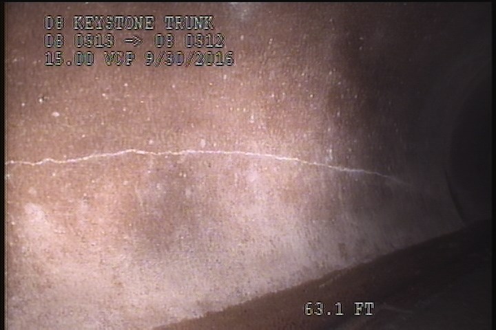 Fracture Spiral, from 08 to 10 o'clock, within 8 inches of joint: YES - H