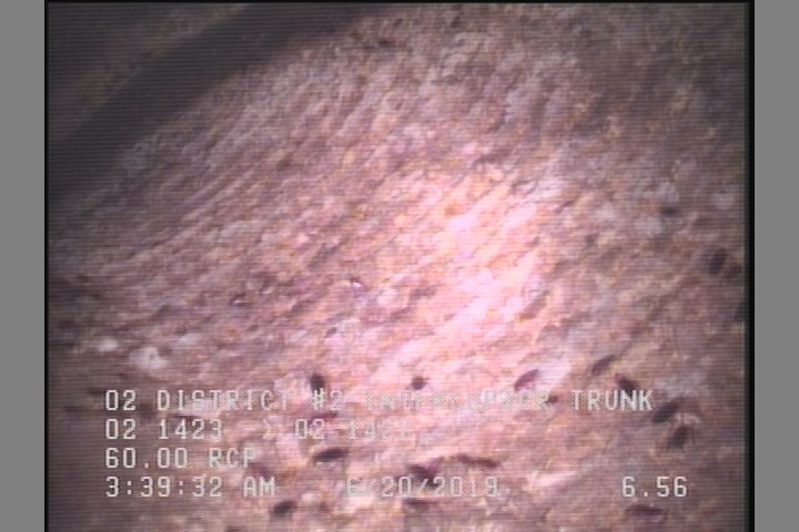 Surface Reinforcement Visible, from 10 to 02 o'clock, within 8 inches of joint: NO