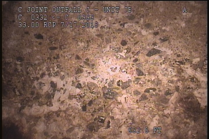 Surface Aggregate Visible, from 09 to 11 o'clock, within 8 inches of joint: NO - SEVERE GG