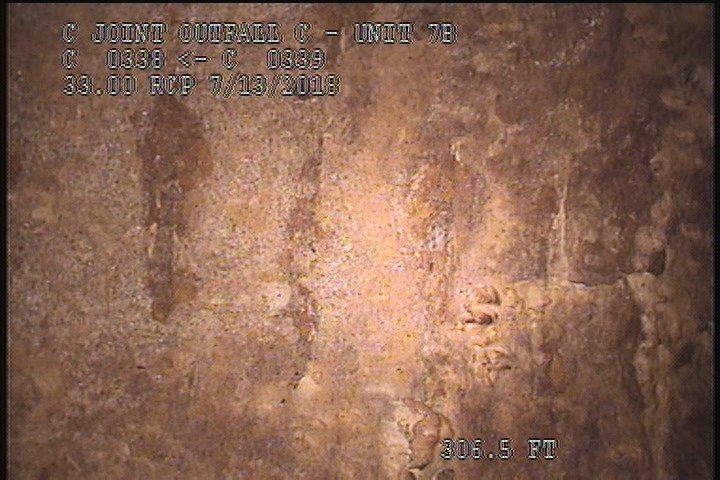 Surface Reinforcement Visible, from 11 to 01 o'clock, within 8 inches of joint: NO - CIRCUM REBAR