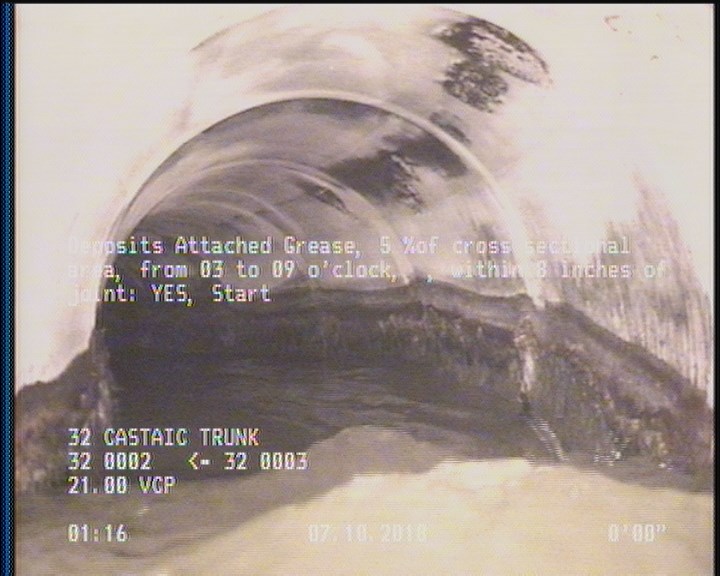 Deposits Attached Grease, 5 %of cross sectional area, from 03 to 09 o'clock, , within 8 inches of joint: YES, Start