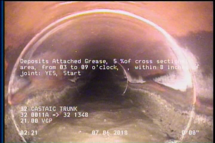 Deposits Attached Grease, 5 %of cross sectional area, from 03 to 09 o'clock, , within 8 inches of joint: YES, Start
