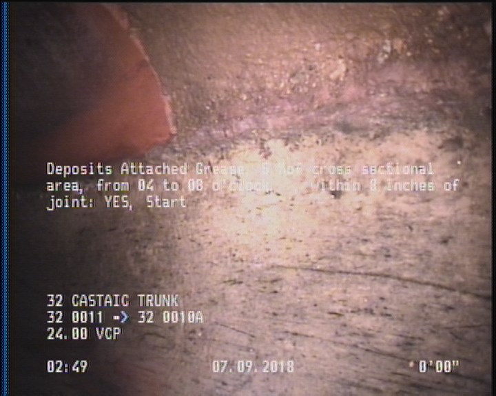 Deposits Attached Grease, 5 %of cross sectional area, from 04 to 08 o'clock, , within 8 inches of joint: YES, Start