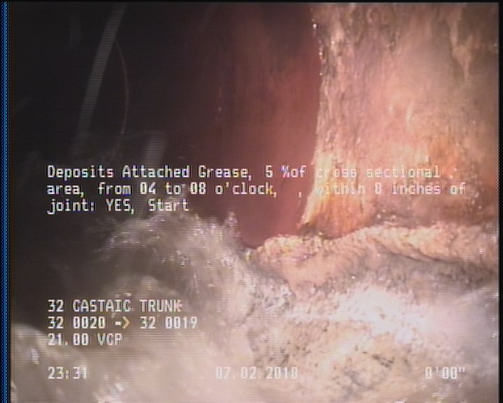 Deposits Attached Grease, 5 %of cross sectional area, from 04 to 08 o'clock, , within 8 inches of joint: YES, Start