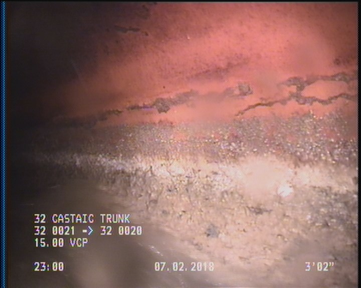 Deposits Attached Grease, 5 %of cross sectional area, from 03 to 09 o'clock, , within 8 inches of joint: YES, Start